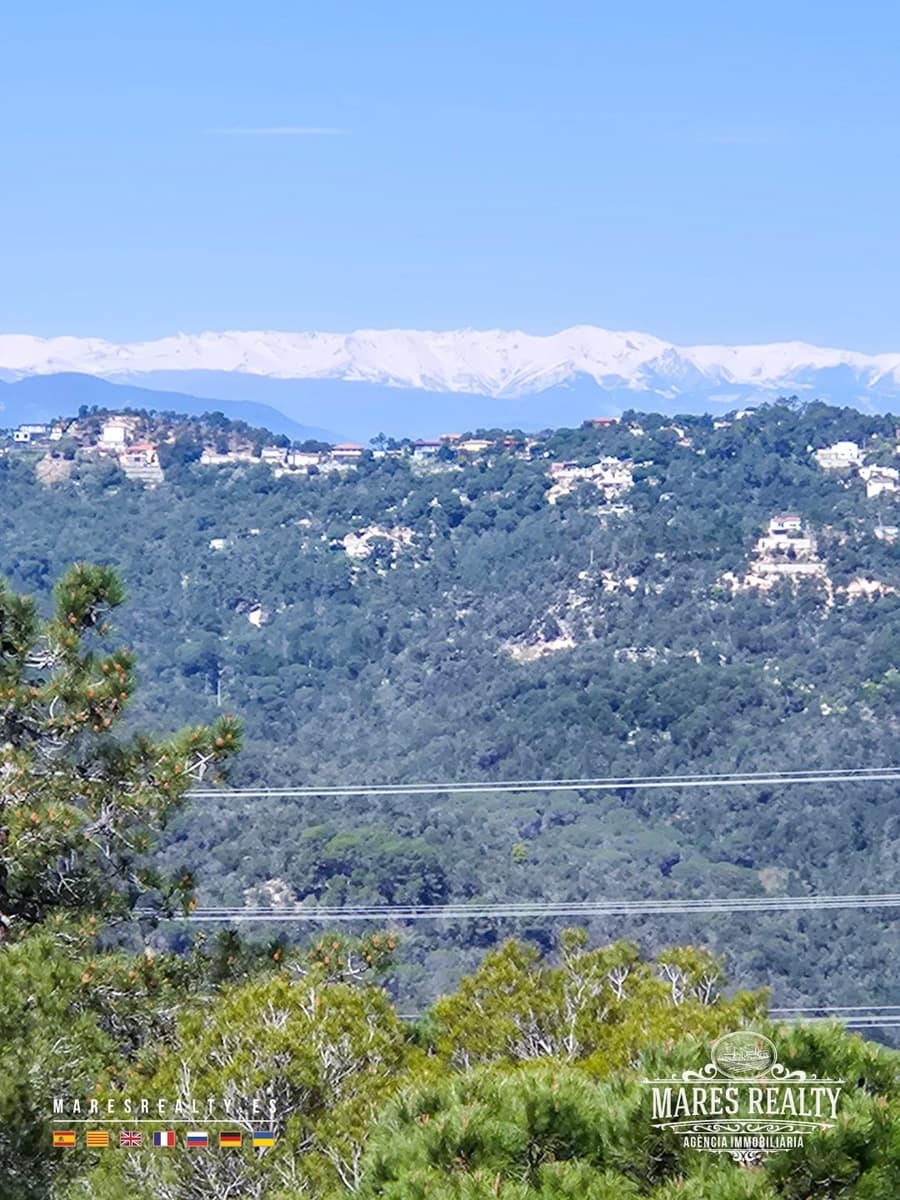 3 soverom Villa til salgs i Lloret de Mar med svømmebasseng garasje - € 480 000 (Ref: 8834120)