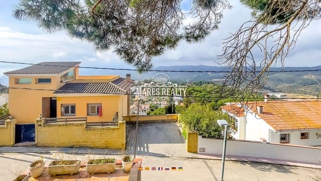 Undeveloped Land for sale in Roca Grossa, Lloret de Mar - € 75,000 (Ref: 8851145)