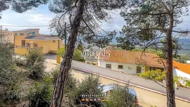 Ubebygd land til salgs i Roca Grossa, Lloret de Mar - € 75 000 (Ref: 8851146)