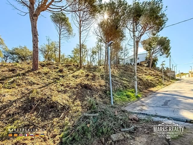 Grunde uden byggetilladelser til salg i Roca Grossa, Lloret de Mar - € 75.000 (Ref: 8851146)