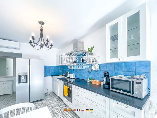 3 slaapkamer Halfvrijstaande villa te koop in Calella - € 479.000 (Ref: 8866781)