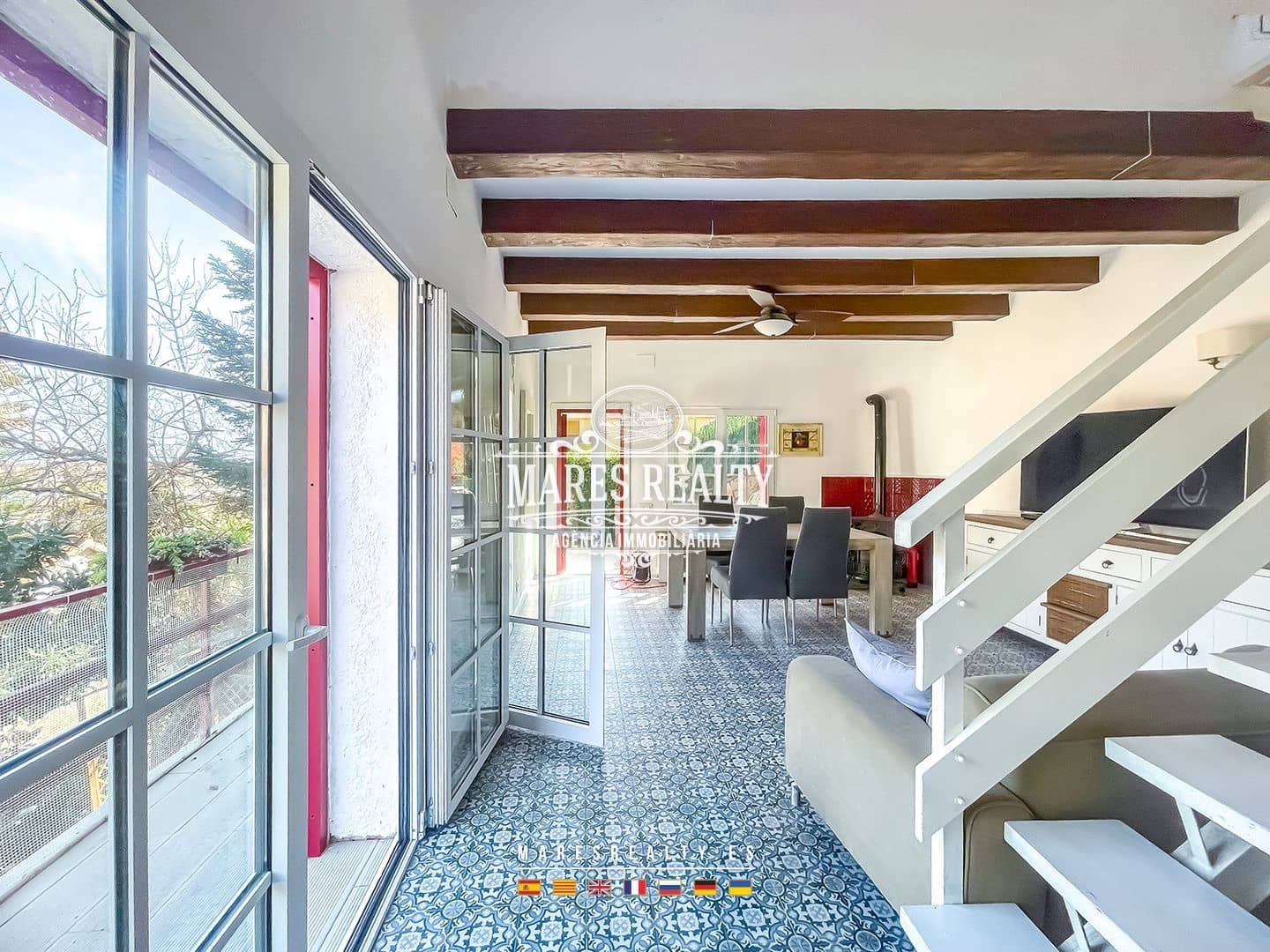 3 soverom Villa til salgs i Santa Susanna med svømmebasseng garasje - € 316 000 (Ref: 8866782)