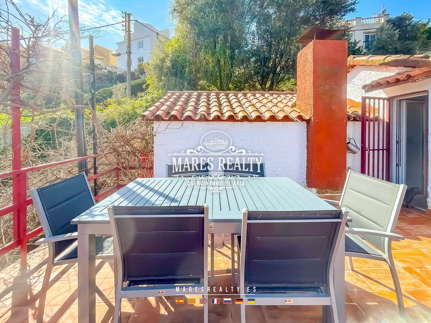 3 soverom Villa til salgs i Santa Susanna med svømmebasseng garasje - € 316 000 (Ref: 8866782)