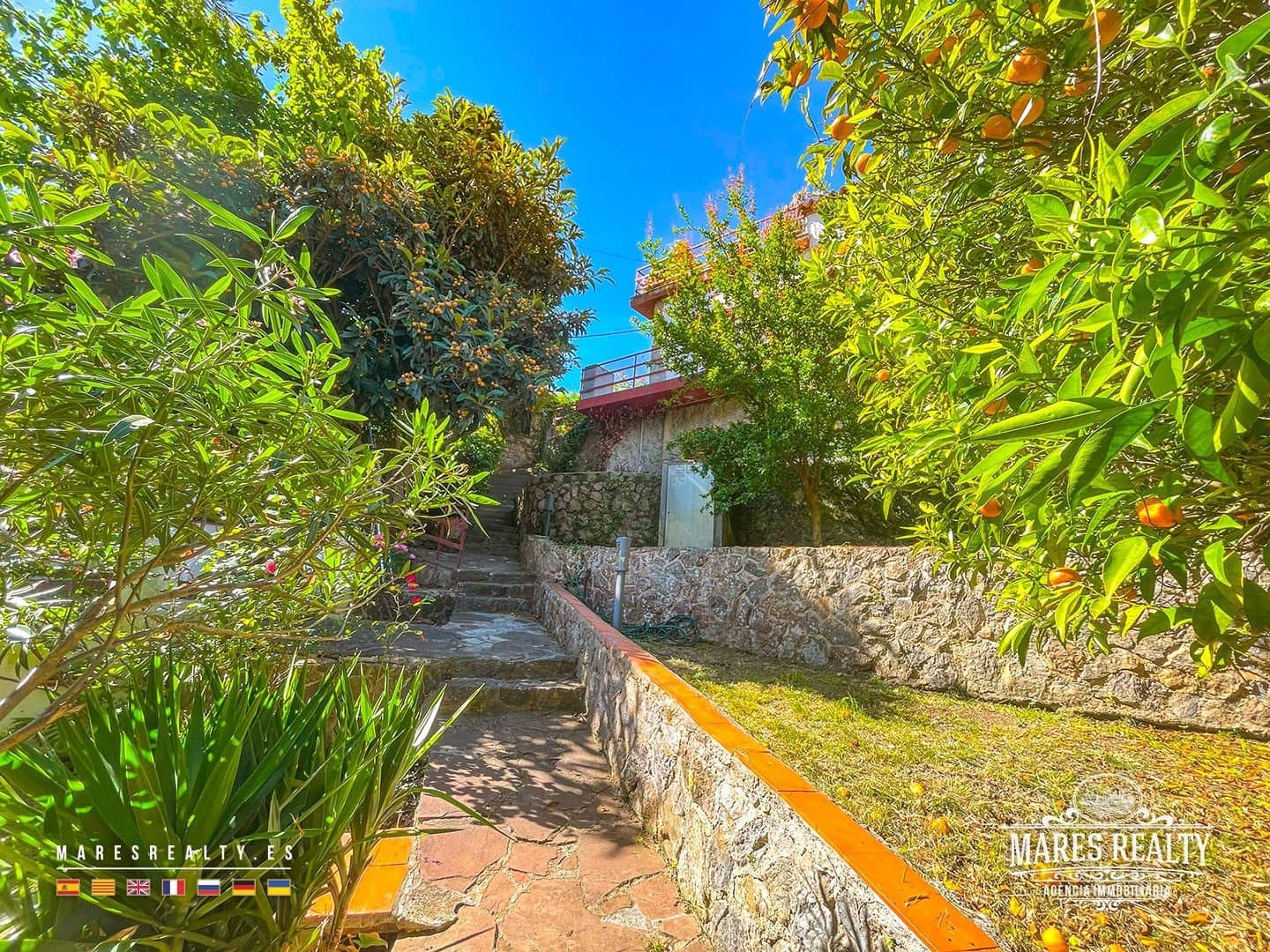 3 soverom Villa til salgs i Santa Susanna med svømmebasseng garasje - € 316 000 (Ref: 8866782)