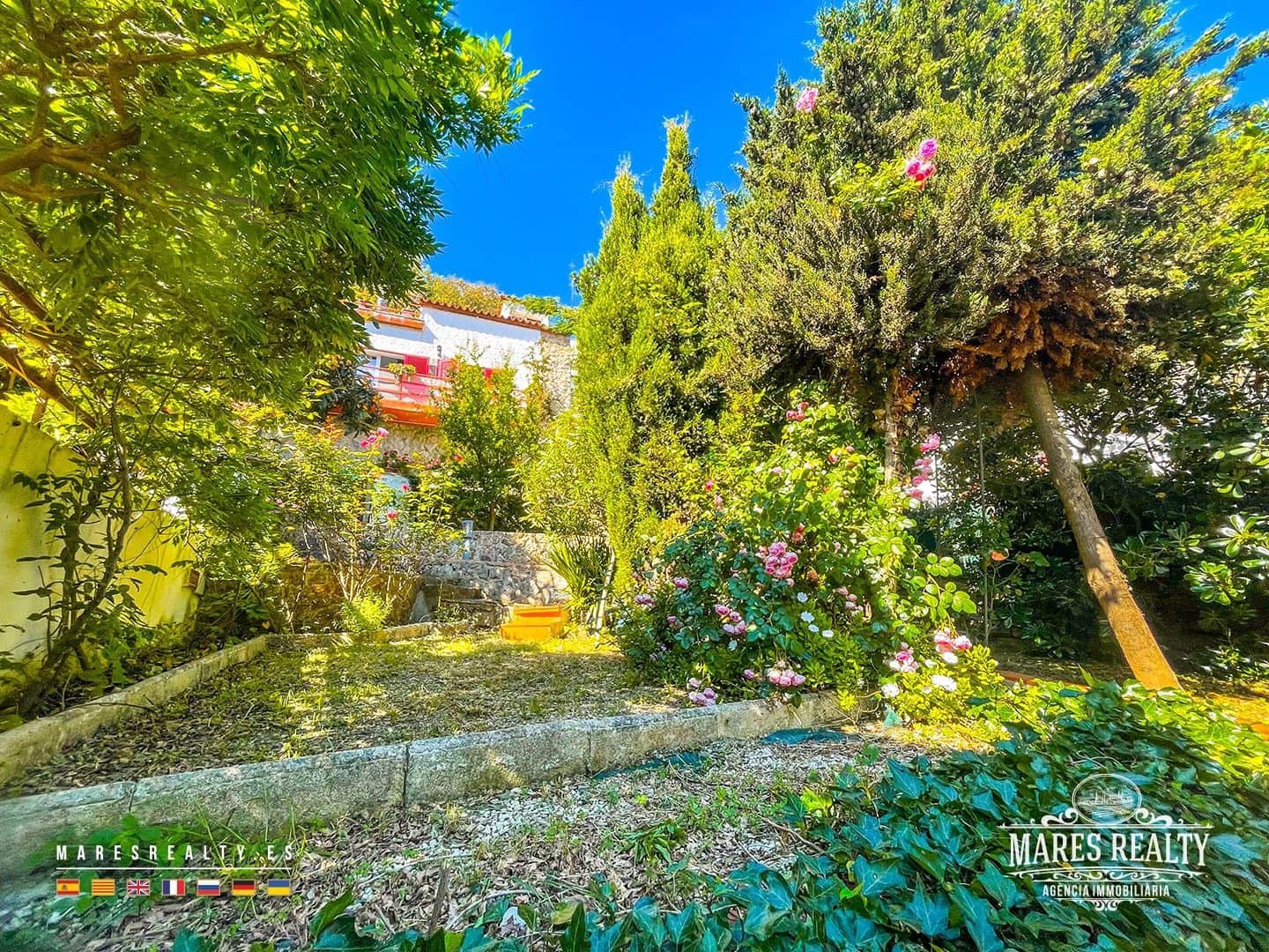 3 soverom Villa til salgs i Santa Susanna med svømmebasseng garasje - € 316 000 (Ref: 8866782)