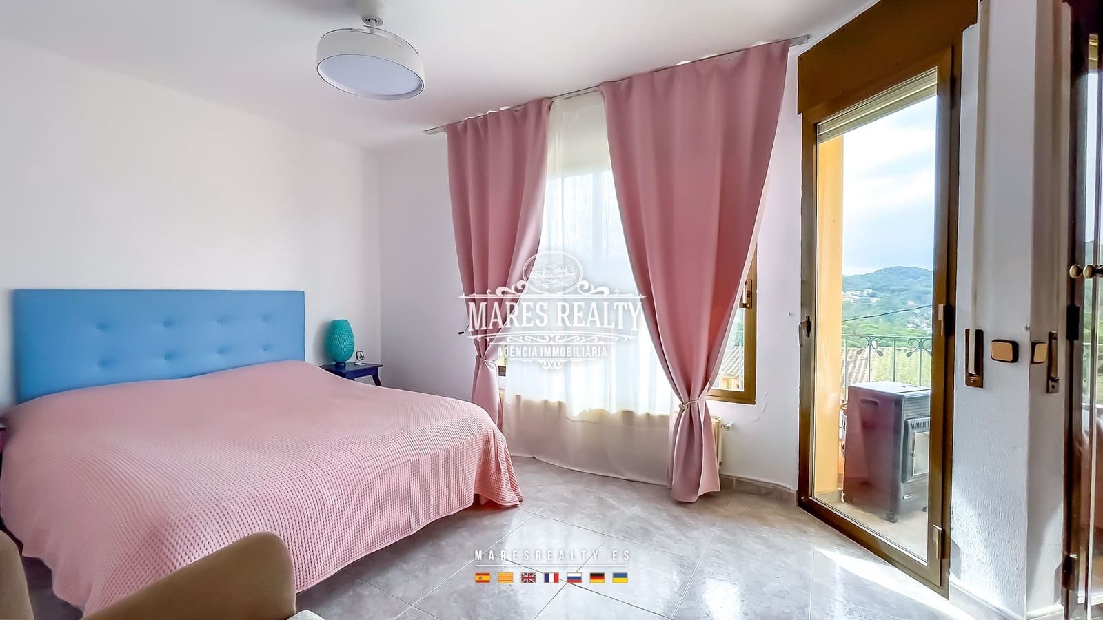 4 bedroom Villa for sale in Lloret de Mar with pool garage - € 510,000 (Ref: 8879687)