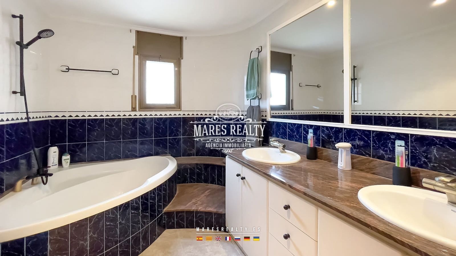 4 bedroom Villa for sale in Lloret de Mar with pool garage - € 510,000 (Ref: 8879687)