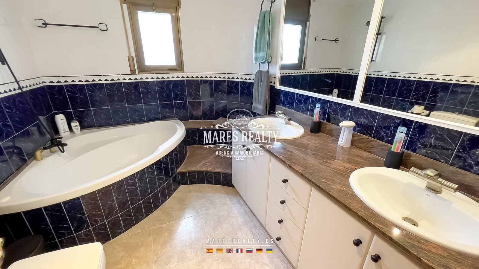 4 bedroom Villa for sale in Lloret de Mar with pool garage - € 510,000 (Ref: 8879687)