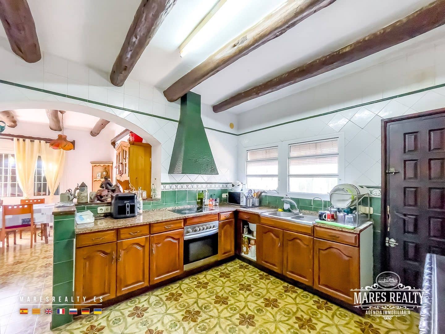 6 sypialnia Willa na sprzedaż w Lloret de Mar z basenem - 750 000 € (Ref: 8901785)