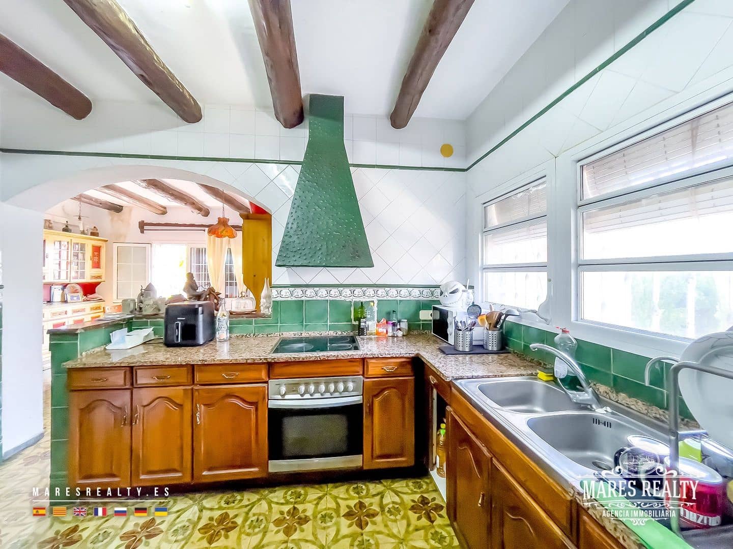 6 sypialnia Willa na sprzedaż w Lloret de Mar z basenem - 750 000 € (Ref: 8901785)