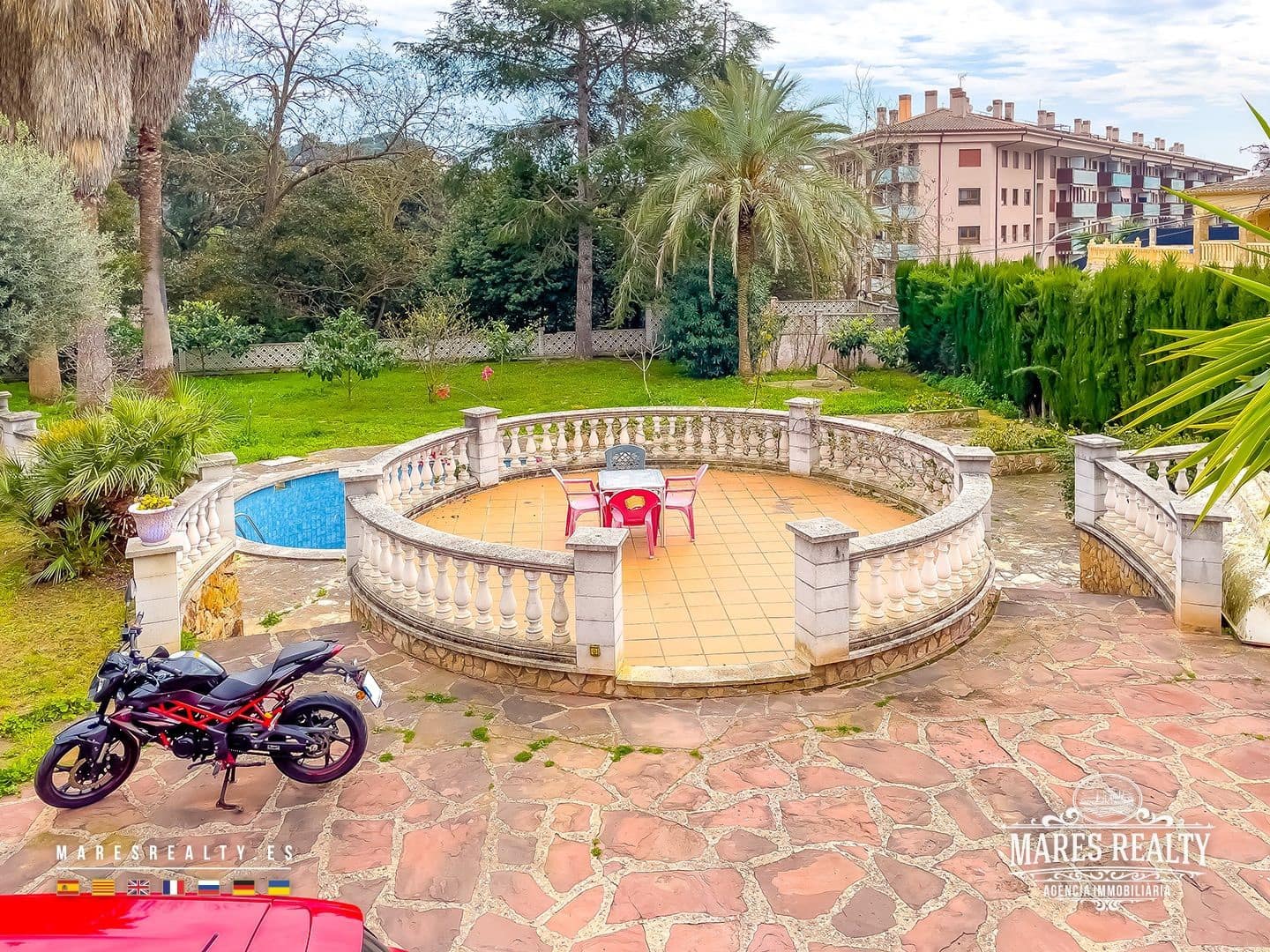 6 sypialnia Willa na sprzedaż w Lloret de Mar z basenem - 750 000 € (Ref: 8901785)