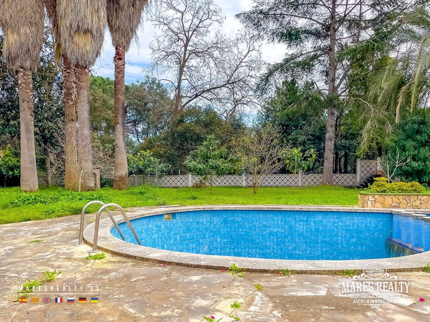 6 sypialnia Willa na sprzedaż w Lloret de Mar z basenem - 750 000 € (Ref: 8901785)