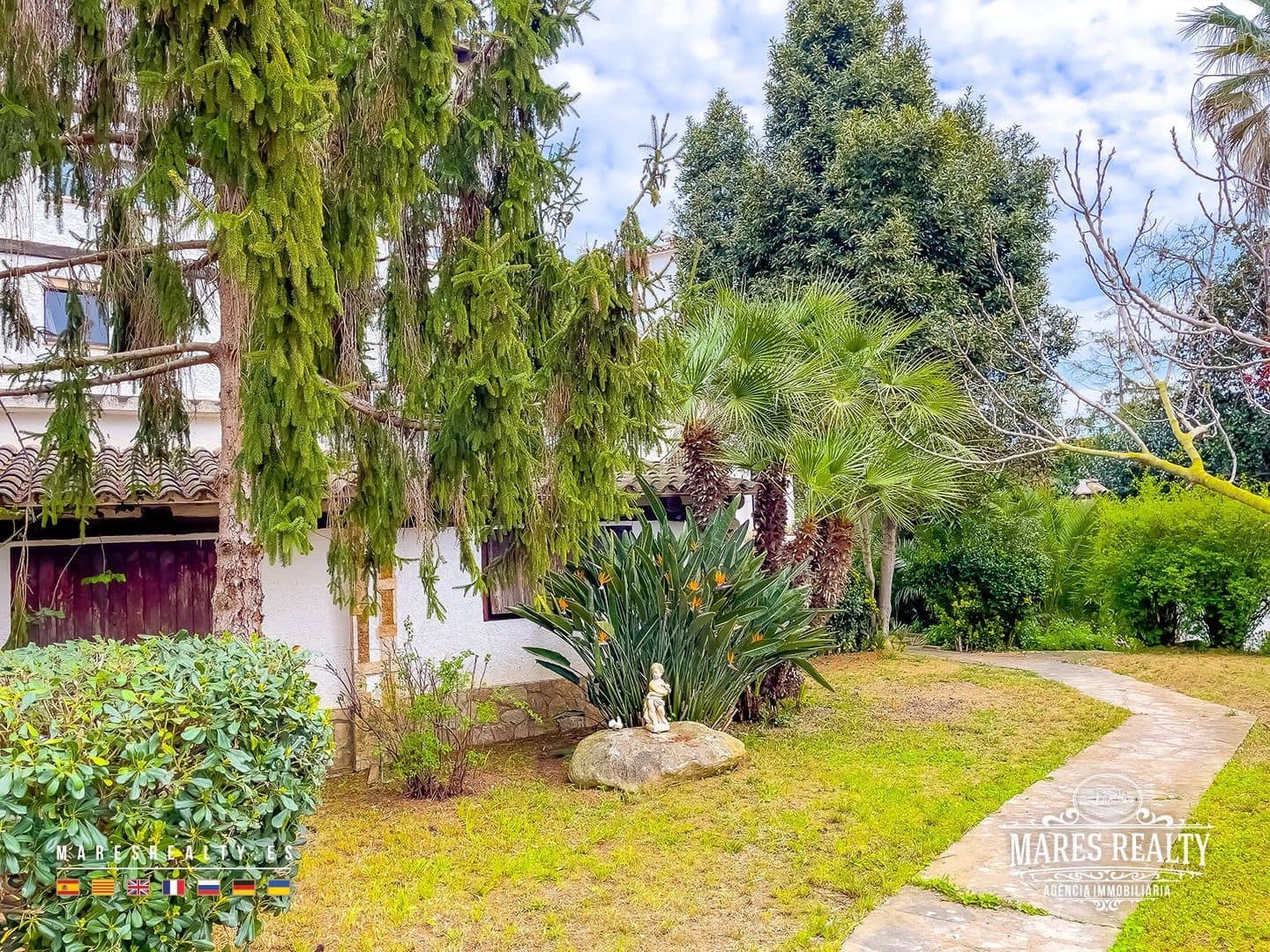 6 sypialnia Willa na sprzedaż w Lloret de Mar z basenem - 750 000 € (Ref: 8901785)