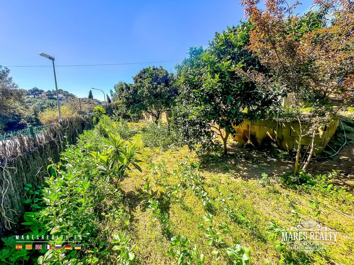 Grunde uden byggetilladelser til salg i Lloret de Mar - € 260.000 (Ref: 8910864)