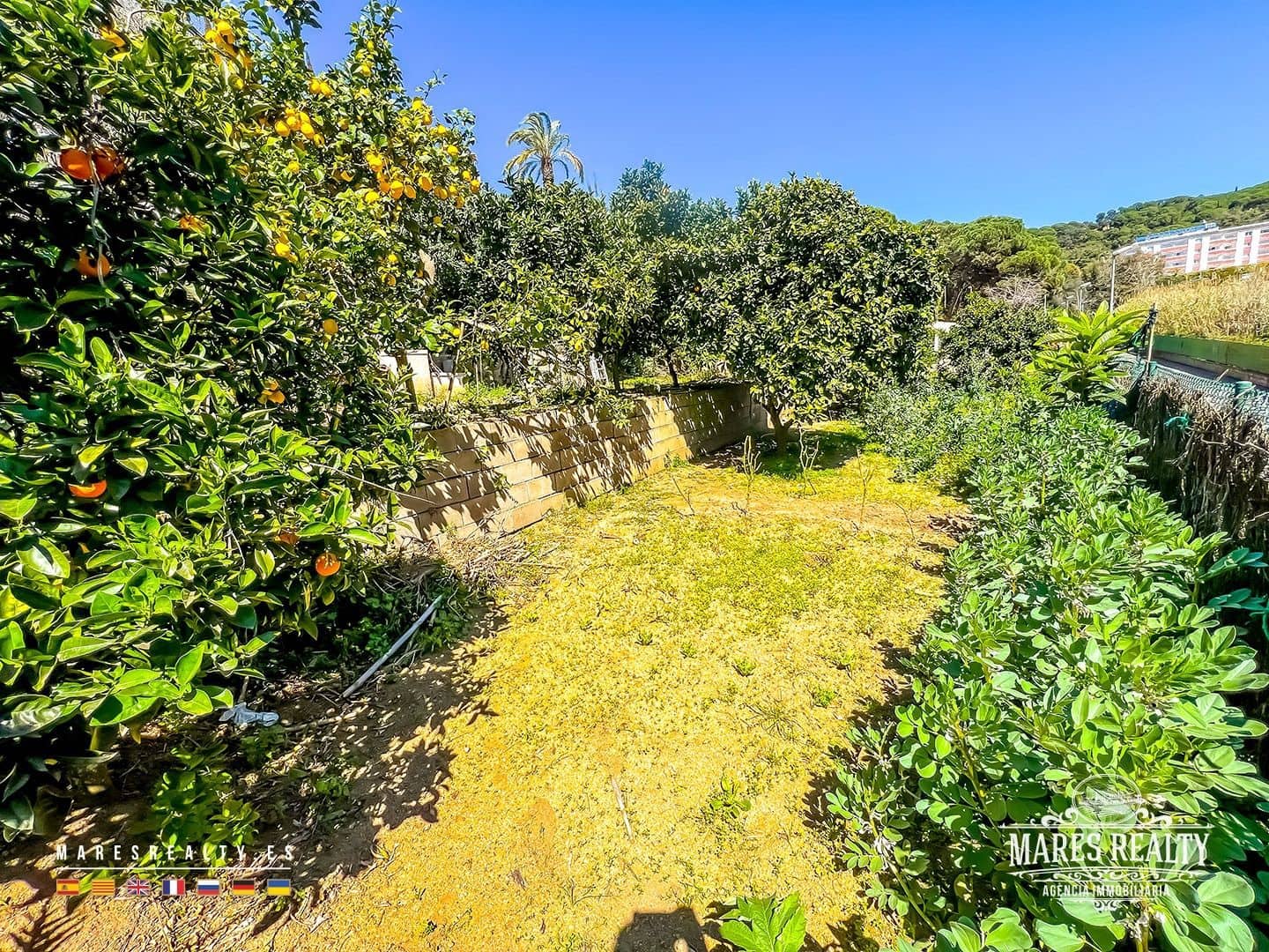 Grunde uden byggetilladelser til salg i Lloret de Mar - € 260.000 (Ref: 8910864)