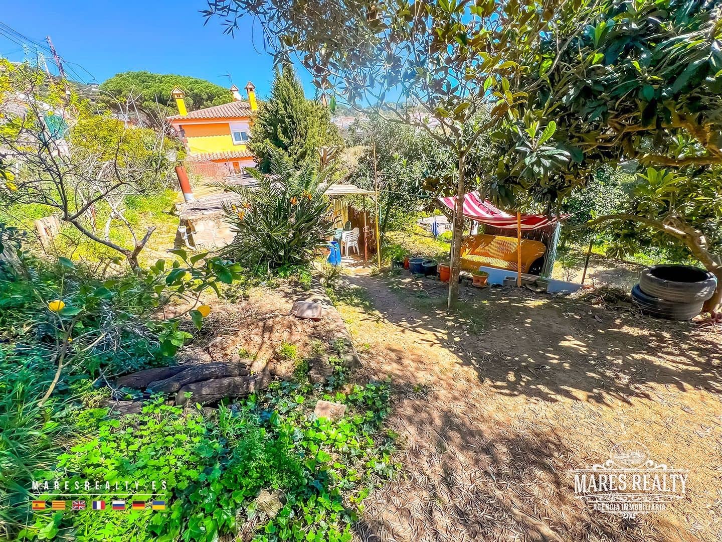 Grunde uden byggetilladelser til salg i Lloret de Mar - € 260.000 (Ref: 8910864)