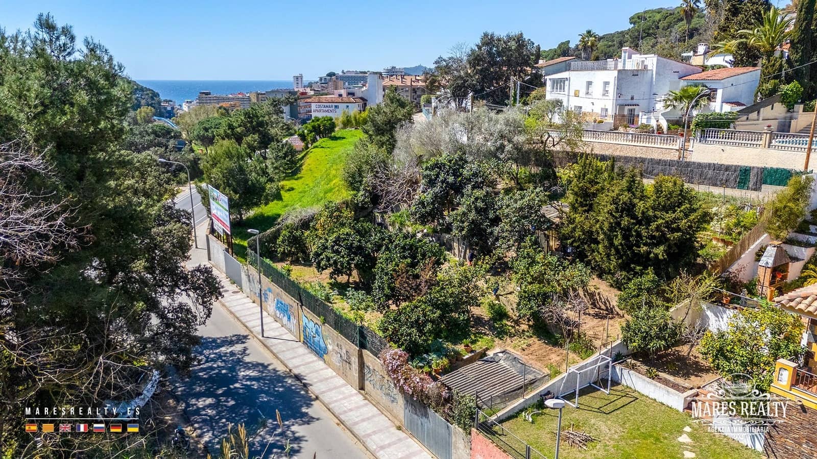 Grunde uden byggetilladelser til salg i Lloret de Mar - € 260.000 (Ref: 8910864)