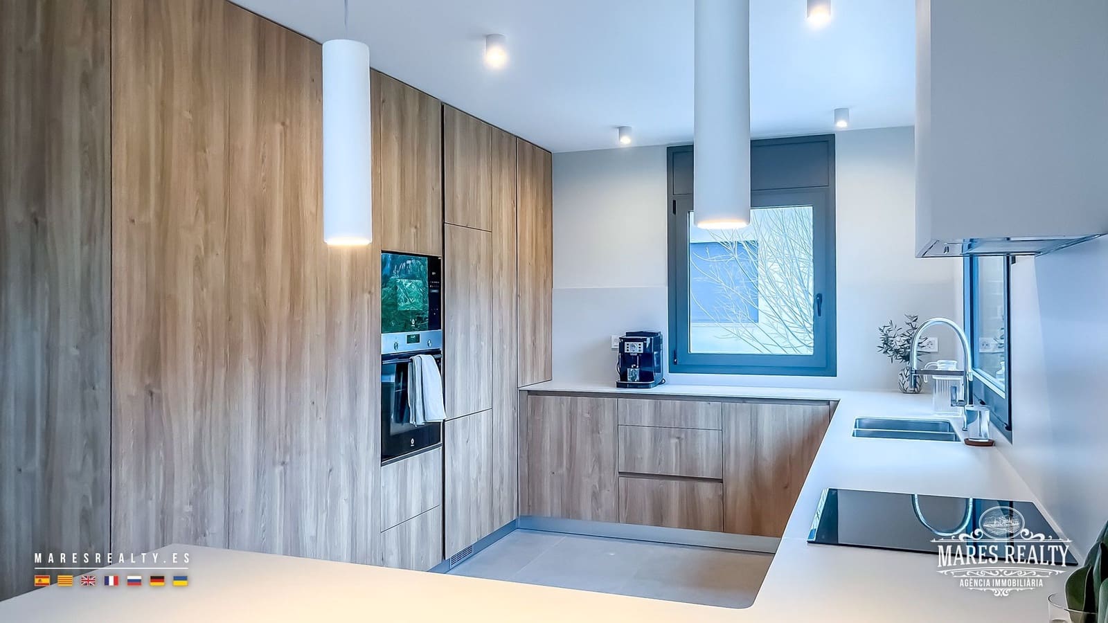 4 soveværelse Villa til salg i Lloret de Mar med garage - € 670.000 (Ref: 8914753)