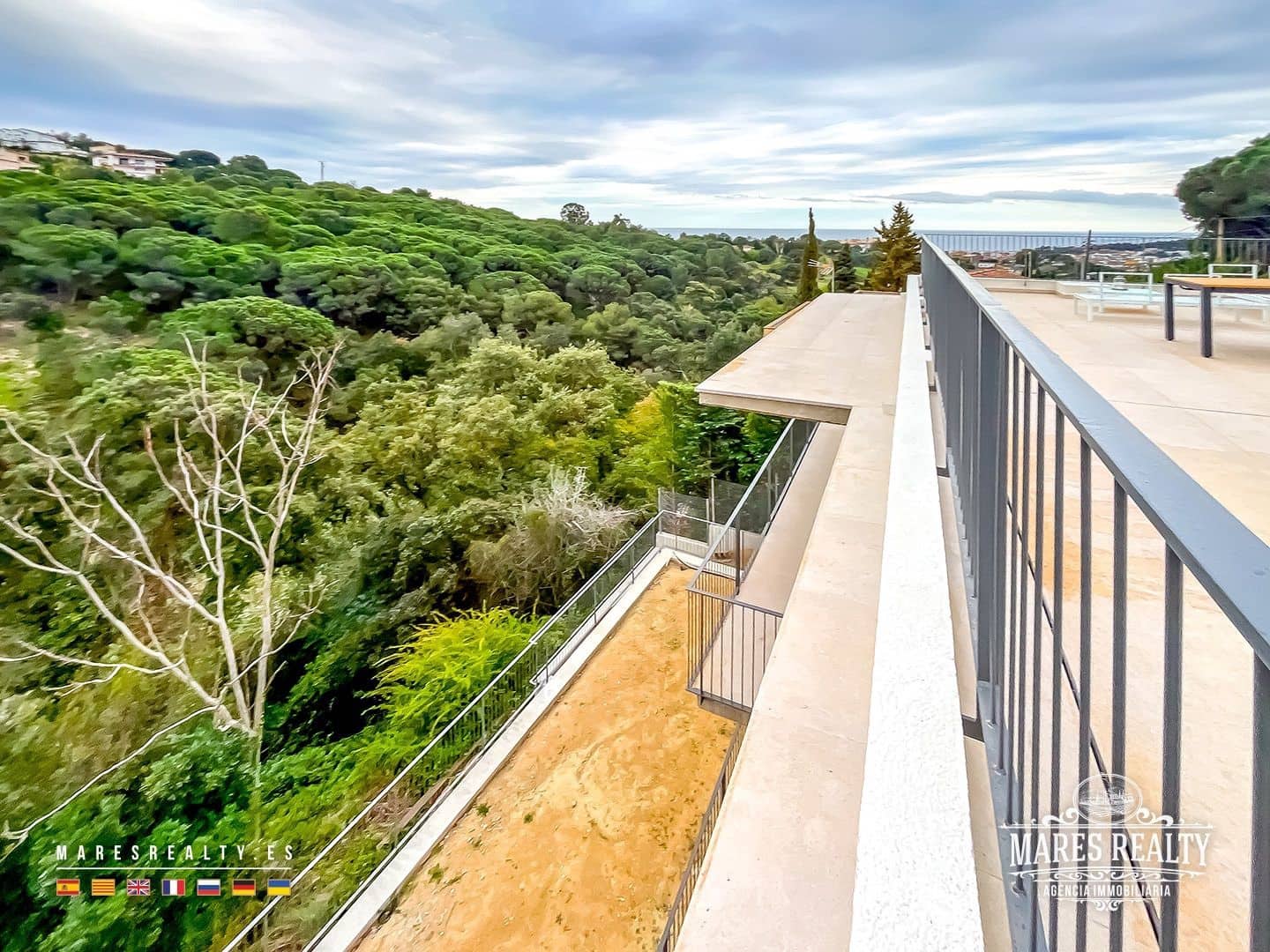 4 soveværelse Villa til salg i Lloret de Mar med garage - € 670.000 (Ref: 8914753)