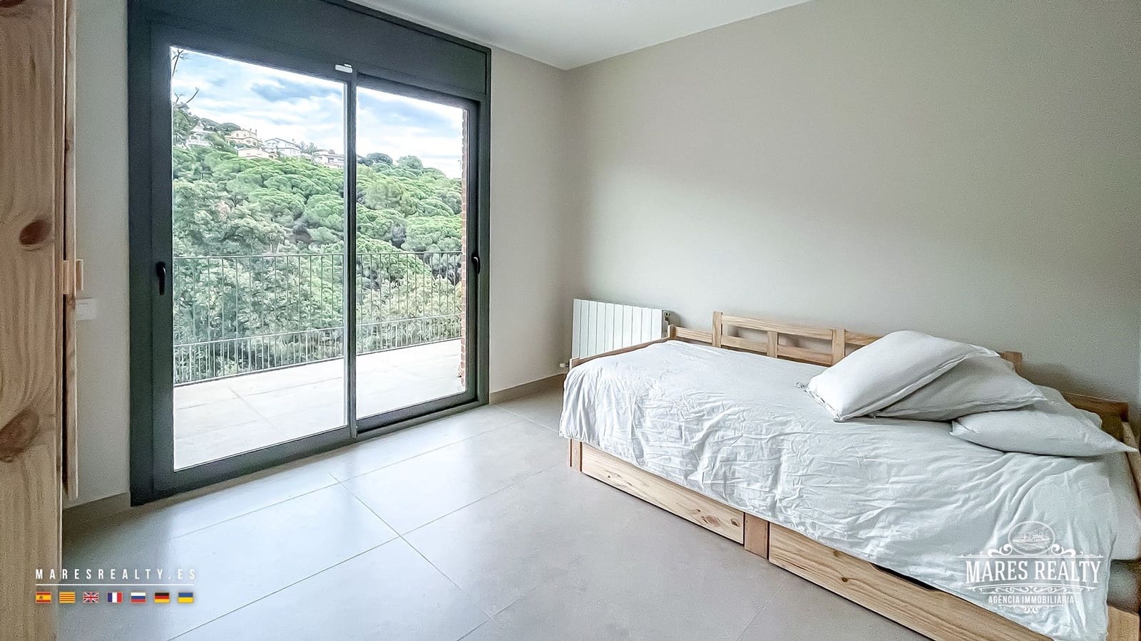 4 soveværelse Villa til salg i Lloret de Mar med garage - € 670.000 (Ref: 8914753)