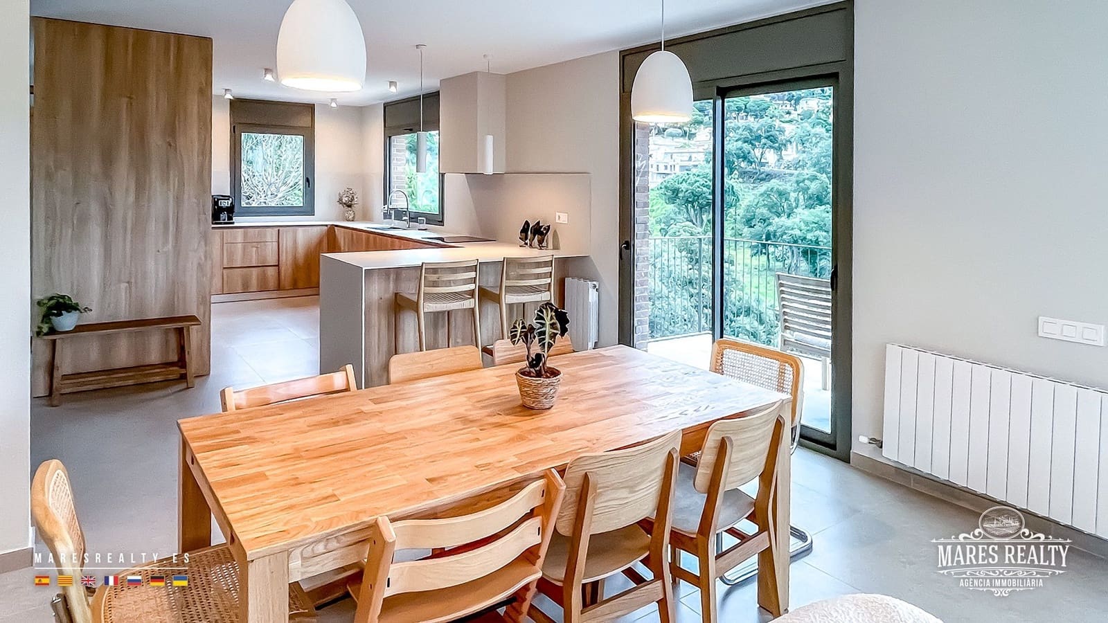 4 soveværelse Villa til salg i Lloret de Mar med garage - € 670.000 (Ref: 8914753)