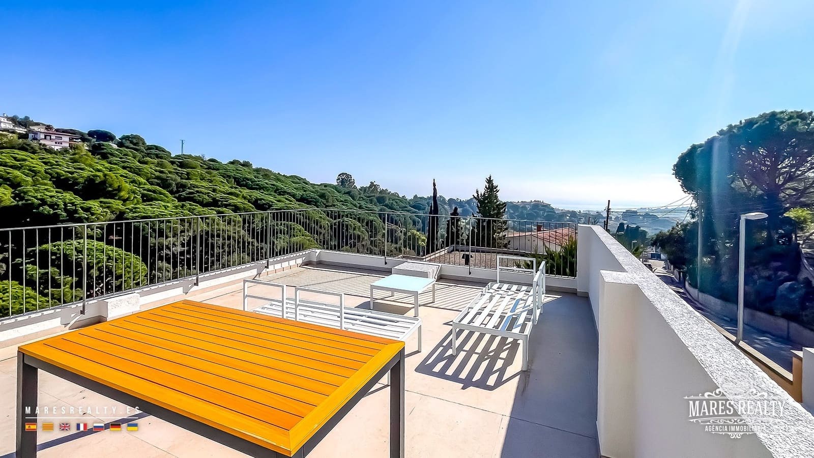 4 soveværelse Villa til salg i Lloret de Mar med garage - € 670.000 (Ref: 8914753)