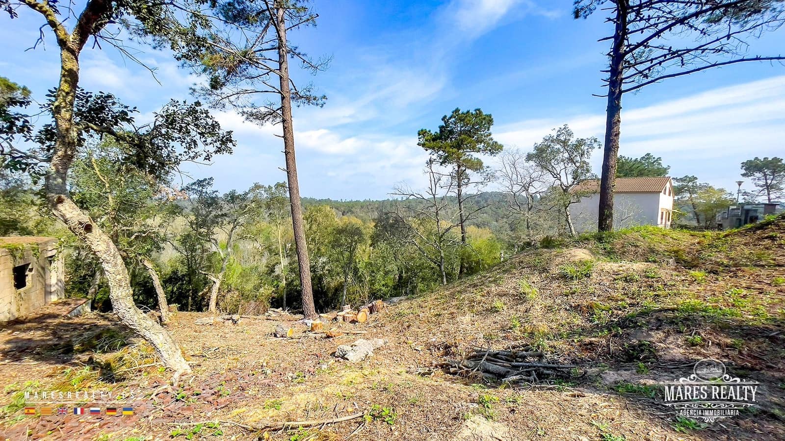 Grunde uden byggetilladelser til salg i Vidreres - € 50.000 (Ref: 8929778)