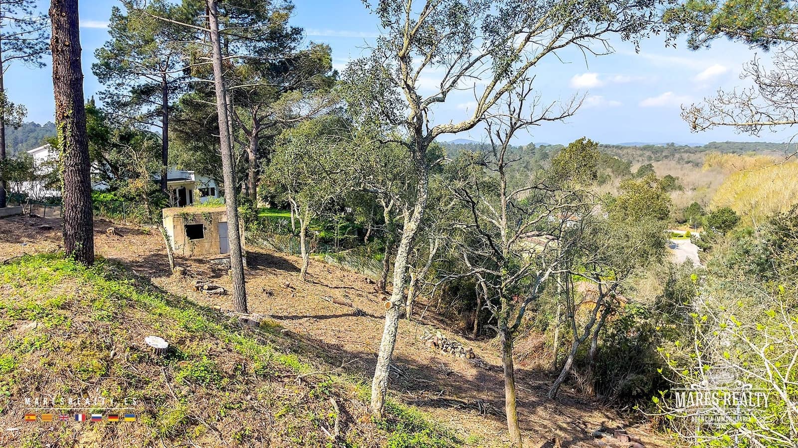 Grunde uden byggetilladelser til salg i Vidreres - € 50.000 (Ref: 8929778)