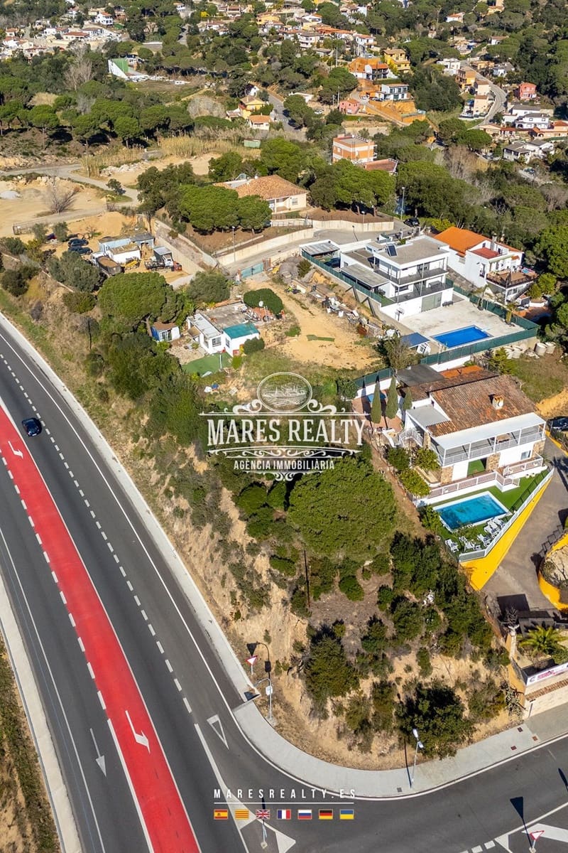 3 Zimmer Villa zu verkaufen in Lloret de Mar - 380.000 € (Ref: 8980090)