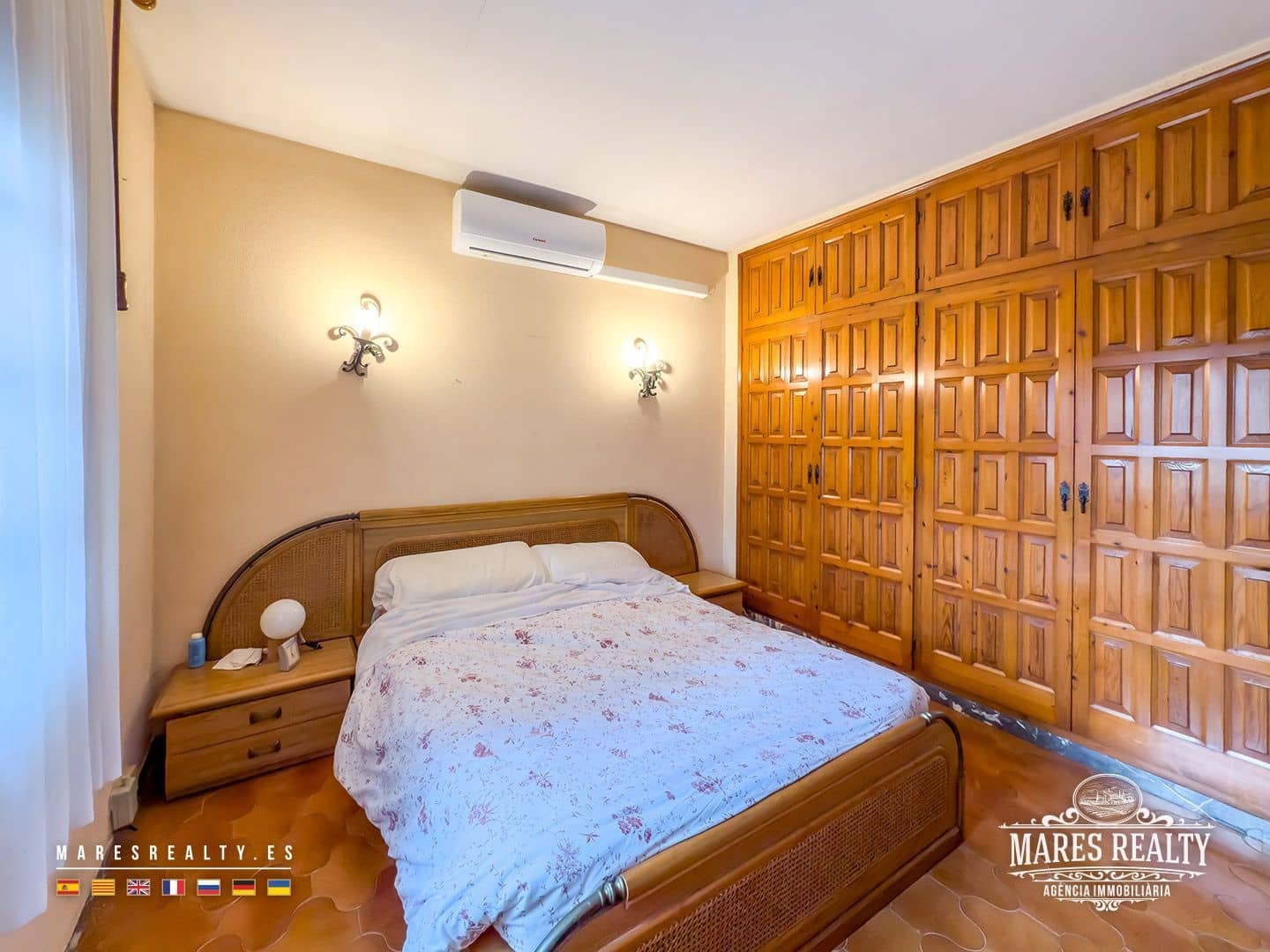 7 soveværelse Villa til salg i Lloret de Mar med swimmingpool - € 310.000 (Ref: 8980091)