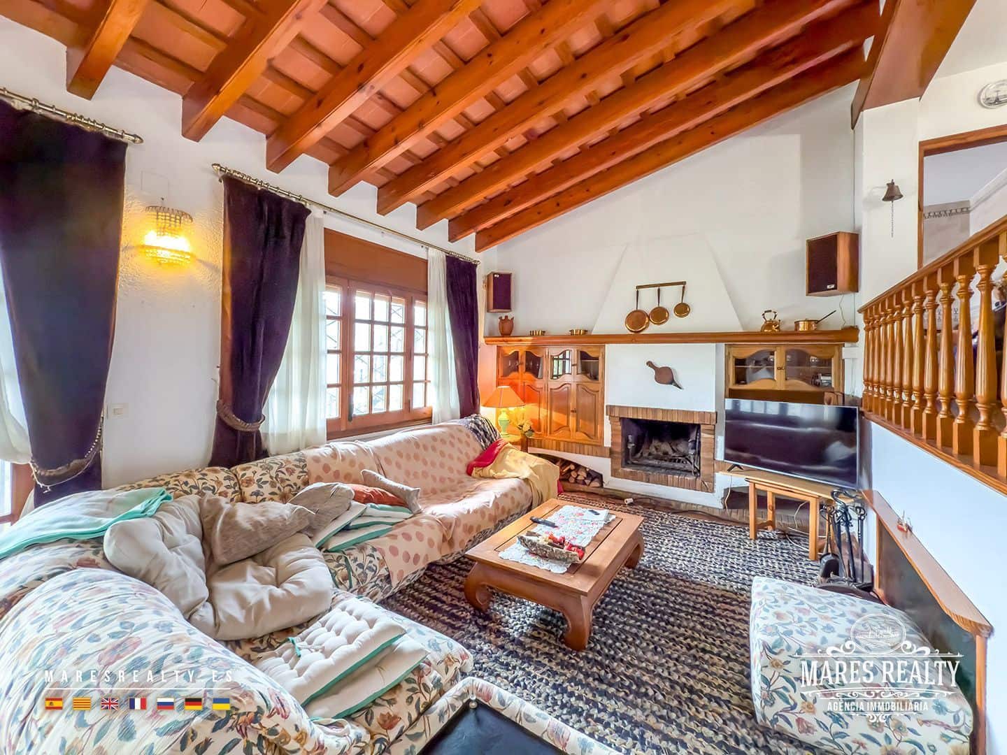 7 soveværelse Villa til salg i Lloret de Mar med swimmingpool - € 310.000 (Ref: 8980091)