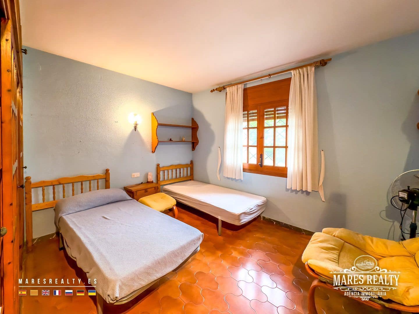 7 soveværelse Villa til salg i Lloret de Mar med swimmingpool - € 310.000 (Ref: 8980091)