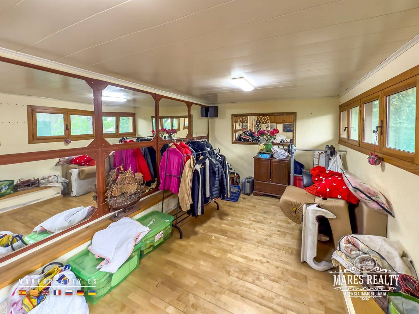 7 soveværelse Villa til salg i Lloret de Mar med swimmingpool - € 310.000 (Ref: 8980091)