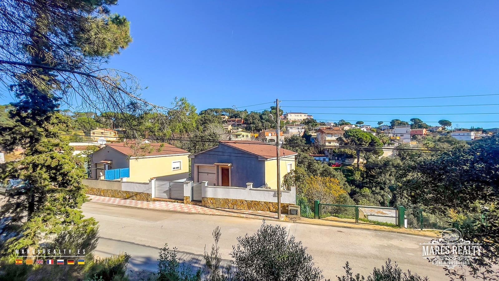 Ubebygd land til salgs i Vidreres - € 180 000 (Ref: 8994438)