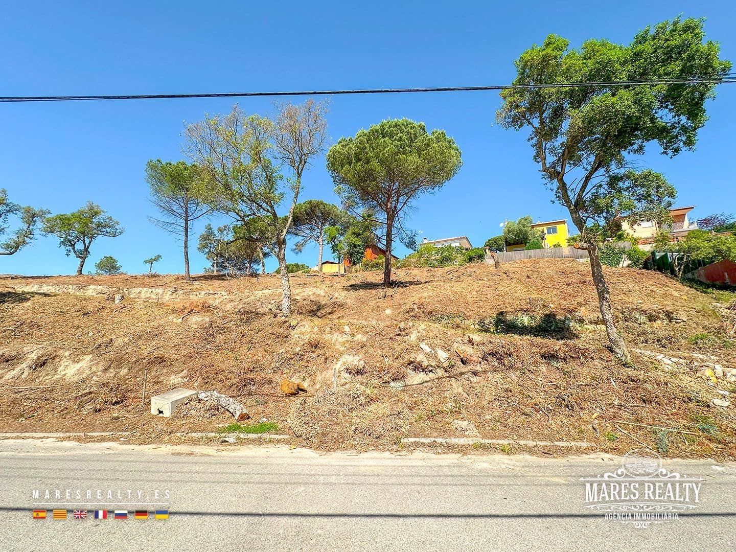 Ubebygd land til salgs i Vidreres - € 180 000 (Ref: 8994438)