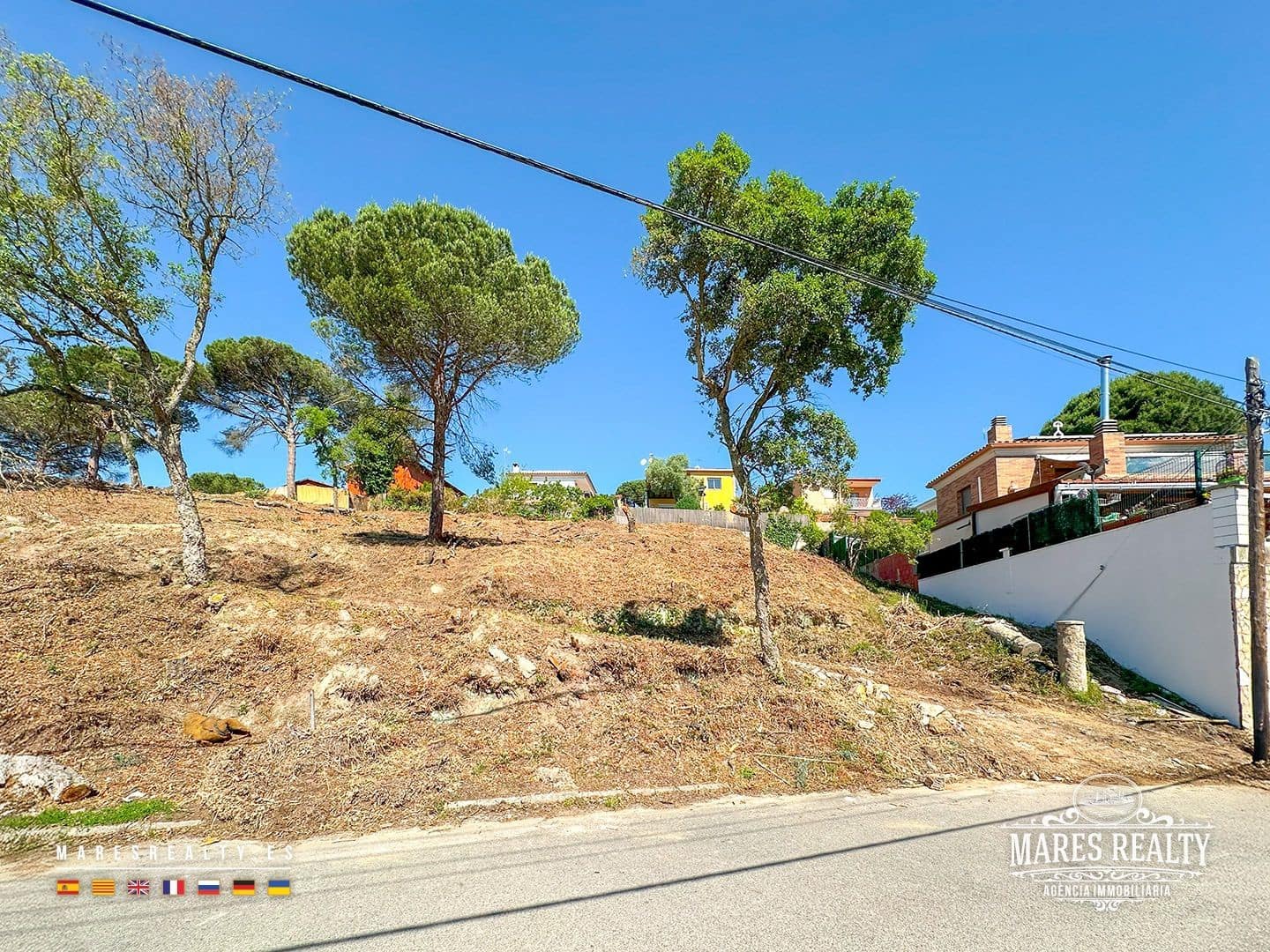 Ubebygd land til salgs i Vidreres - € 180 000 (Ref: 8994438)