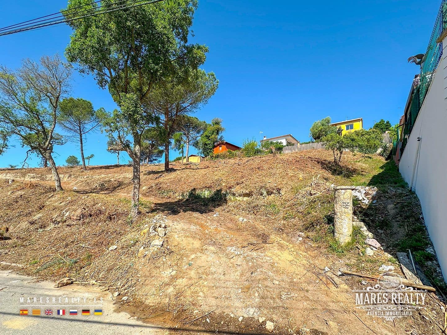 Ubebygd land til salgs i Vidreres - € 180 000 (Ref: 8994438)