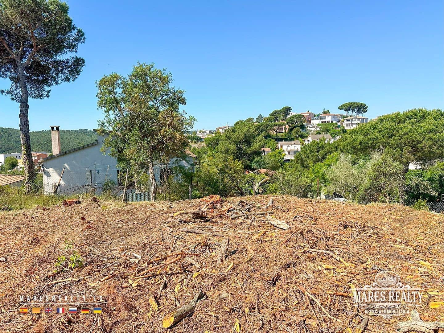 Ubebygd land til salgs i Vidreres - € 180 000 (Ref: 8994438)