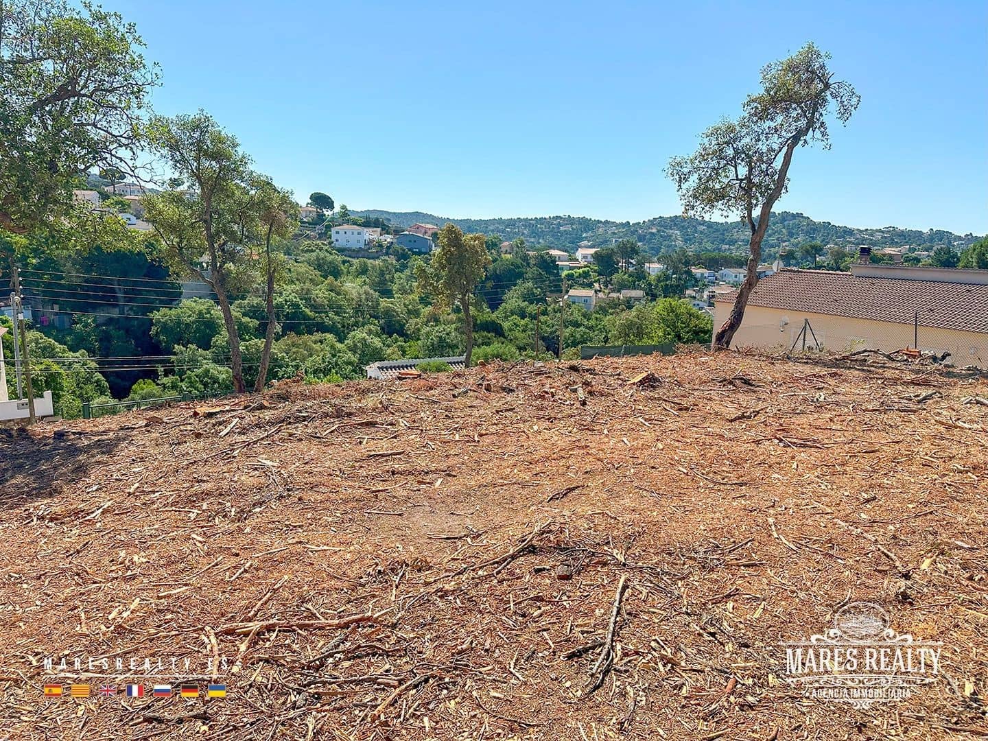 Ubebygd land til salgs i Vidreres - € 180 000 (Ref: 8994438)