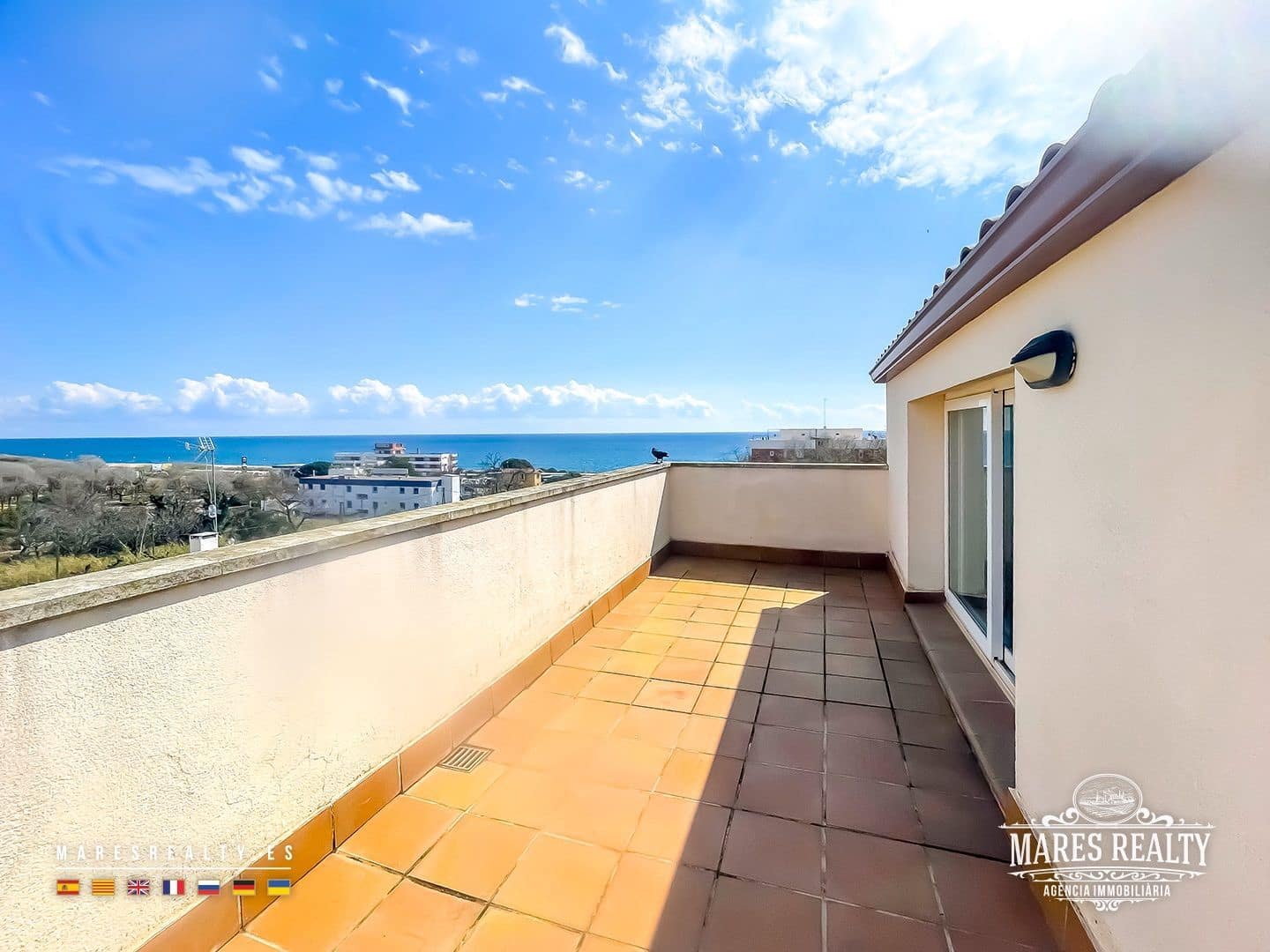 4 makuuhuone Huvila vuokrattavana paikassa Canet de Mar mukana 
autotalli - 2 800 € (Ref: 9004646)