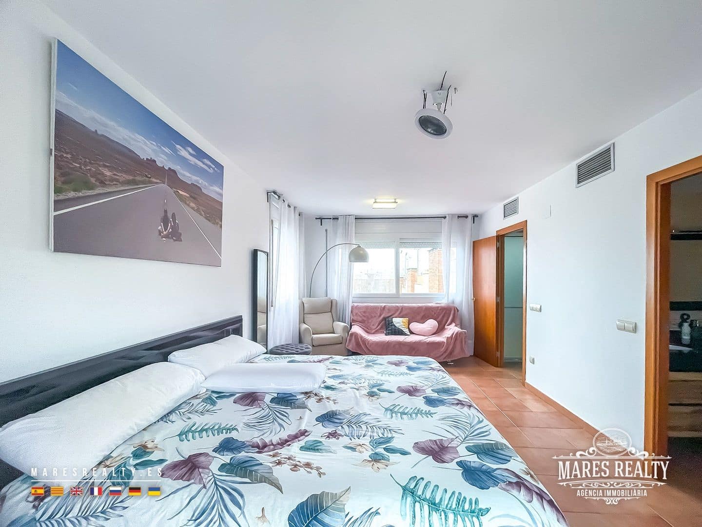 4 makuuhuone Huvila vuokrattavana paikassa Canet de Mar mukana 
autotalli - 2 800 € (Ref: 9004646)