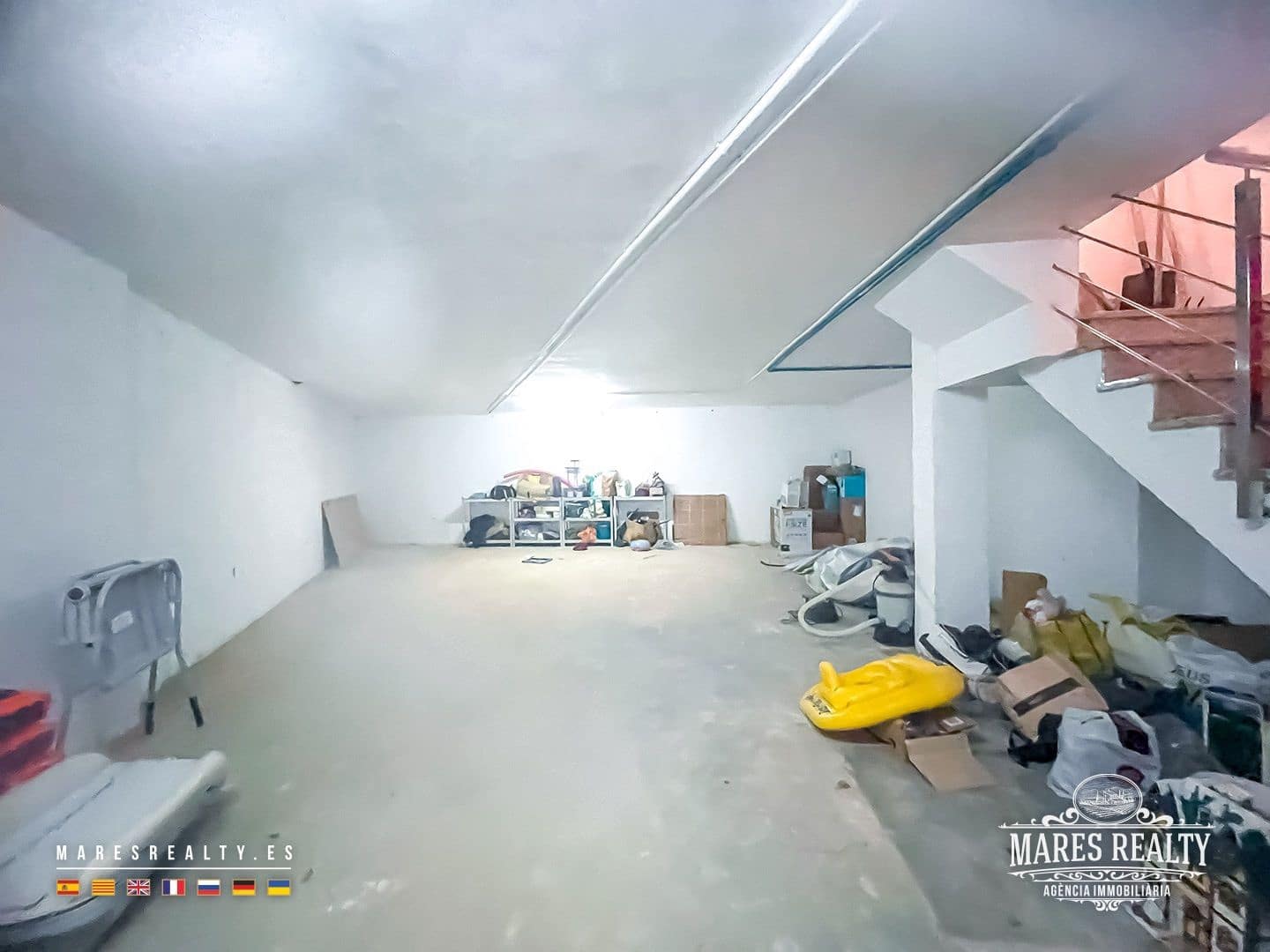 4 makuuhuone Huvila vuokrattavana paikassa Canet de Mar mukana 
autotalli - 2 800 € (Ref: 9004646)