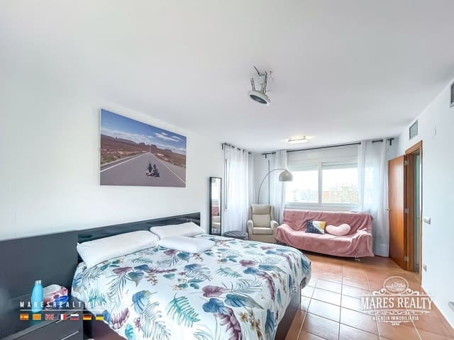 4 sypialnia Willa do wynajęcia w Canet de Mar z garażem - 2 800 € (Ref: 9004646)