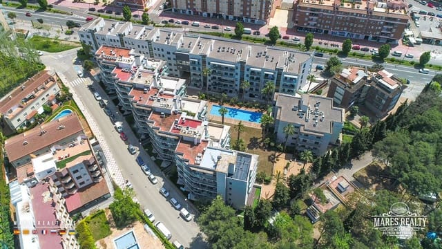 1 soverom Leilighet til salgs i Fenals, Lloret de Mar med garasje - € 189 000 (Ref: 9013741)