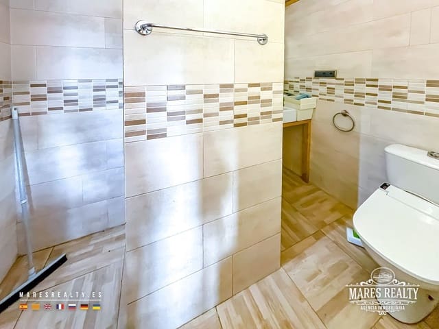 3 soverom Villa til salgs i Vidreres med garasje - € 220 000 (Ref: 9013742)