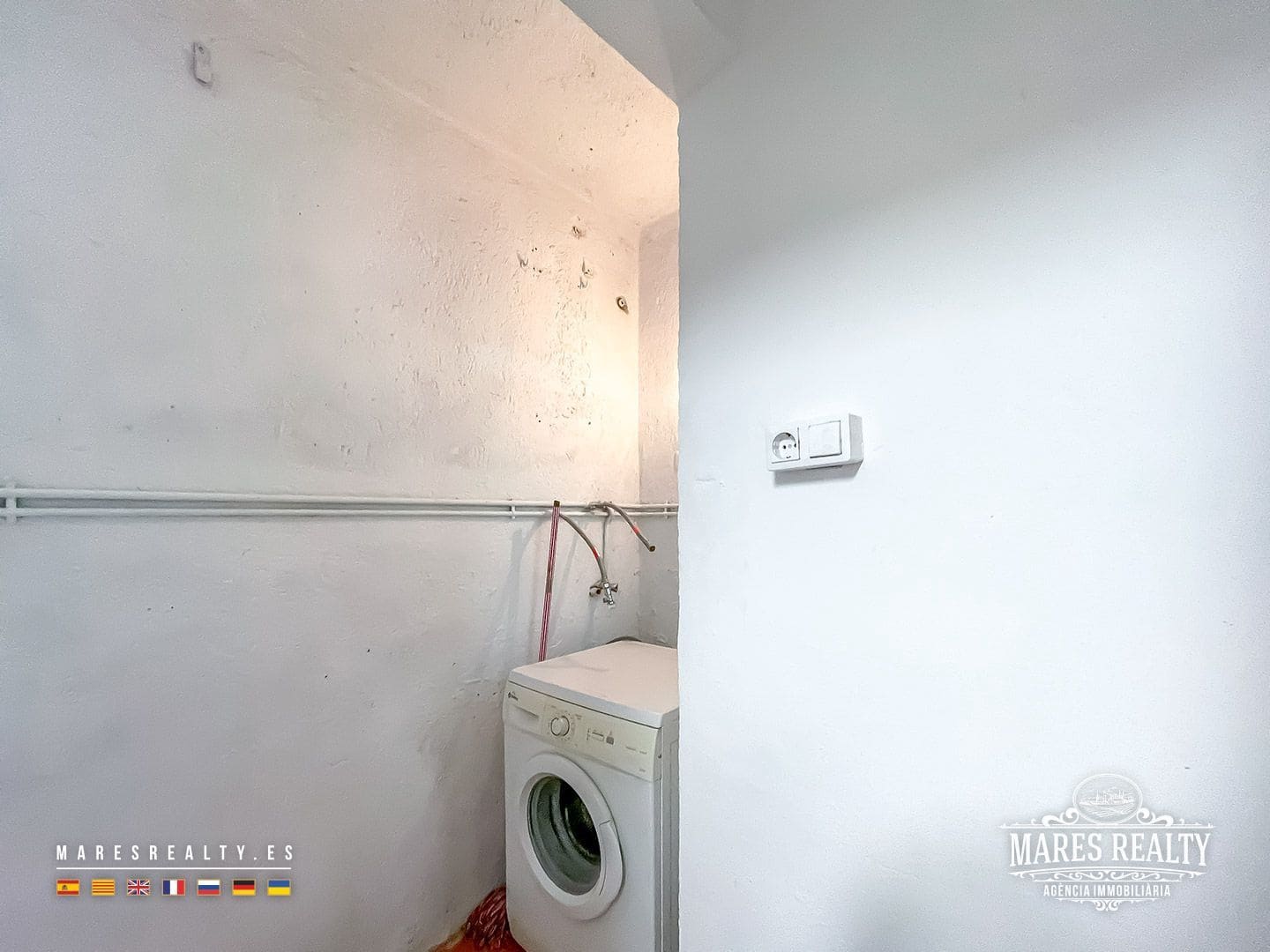 3 bedroom Flat for sale in Pineda de Mar - € 175,000 (Ref: 9026313)