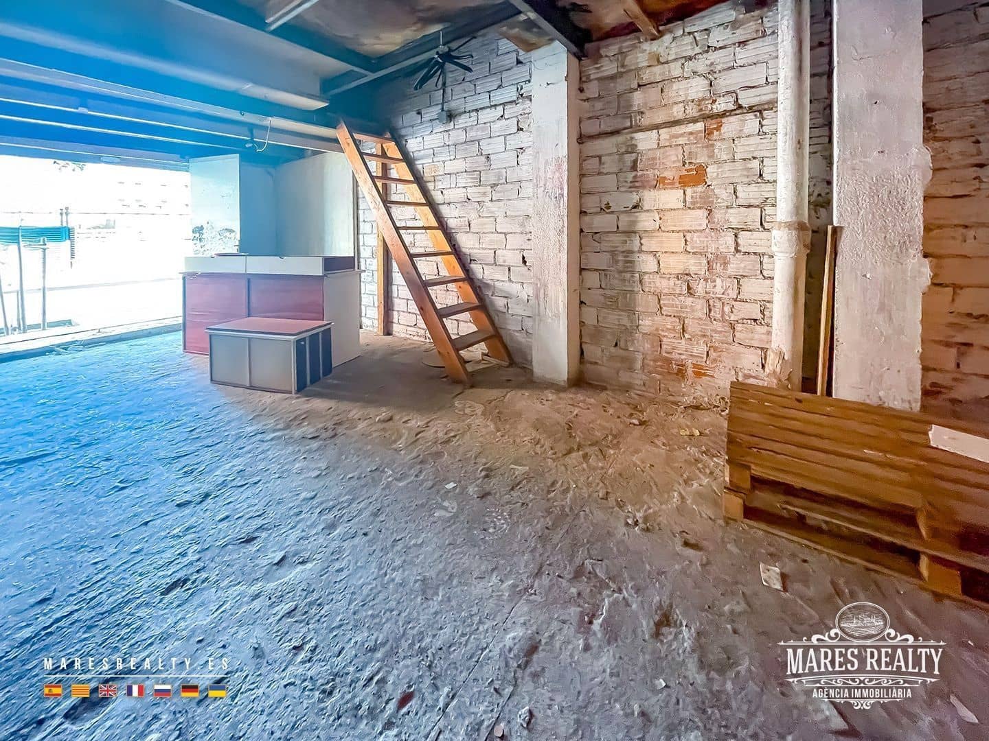 Gewerbe zu verkaufen in Pineda de Mar - 90.000 € (Ref: 9034160)