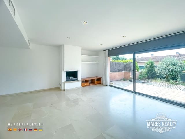 4 slaapkamer Halfvrijstaande villa te koop in Cabrils met garage - € 650.000 (Ref: 9058809)