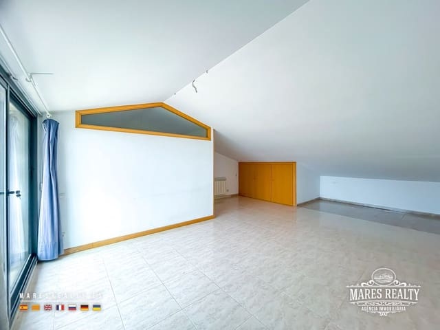 4 slaapkamer Halfvrijstaande villa te koop in Cabrils met garage - € 650.000 (Ref: 9058809)