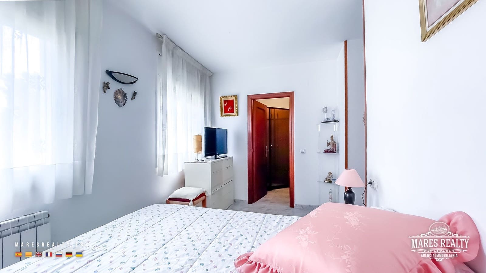 3 bedroom Flat for sale in Lloret de Mar with pool garage - € 330,000 (Ref: 9062099)